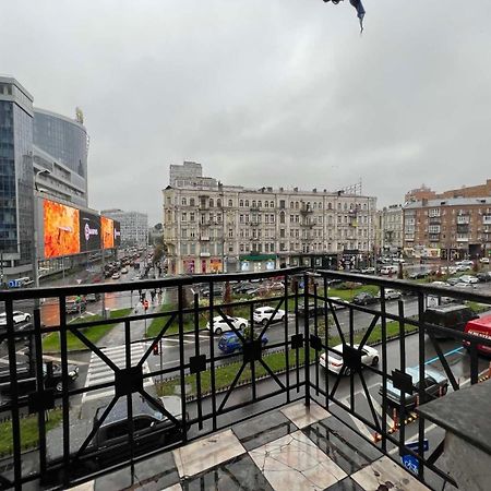 Apartment Near Gulliver Kijev Kültér fotó